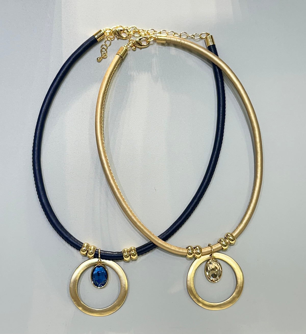 Collar Aura