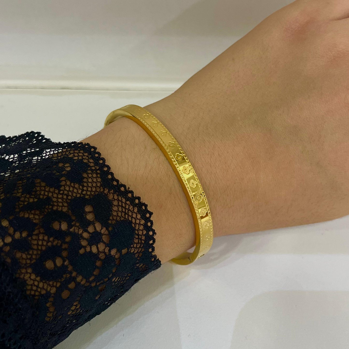 Pulsera Rígida Primaria