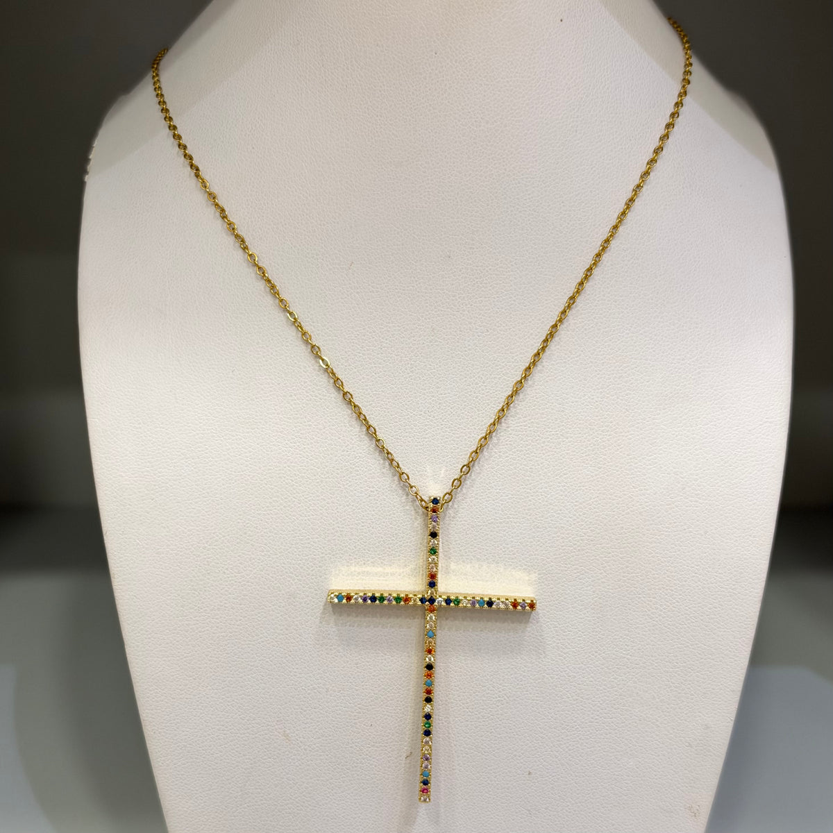 Cruz Eternum