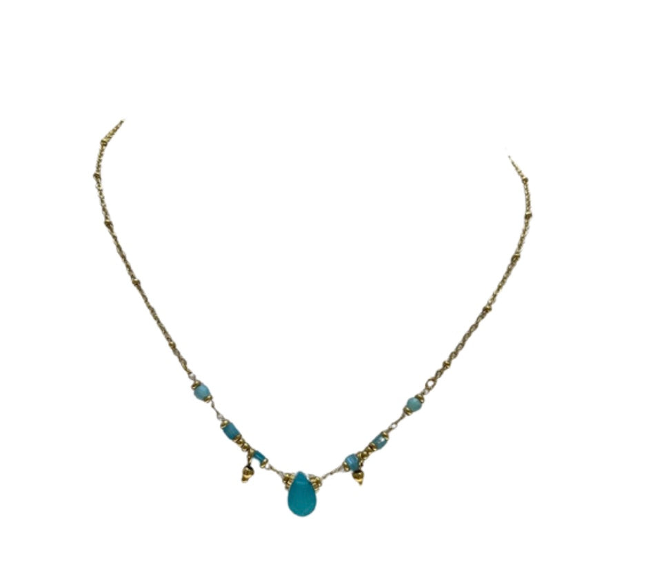 Collar Piedritas Lagrima