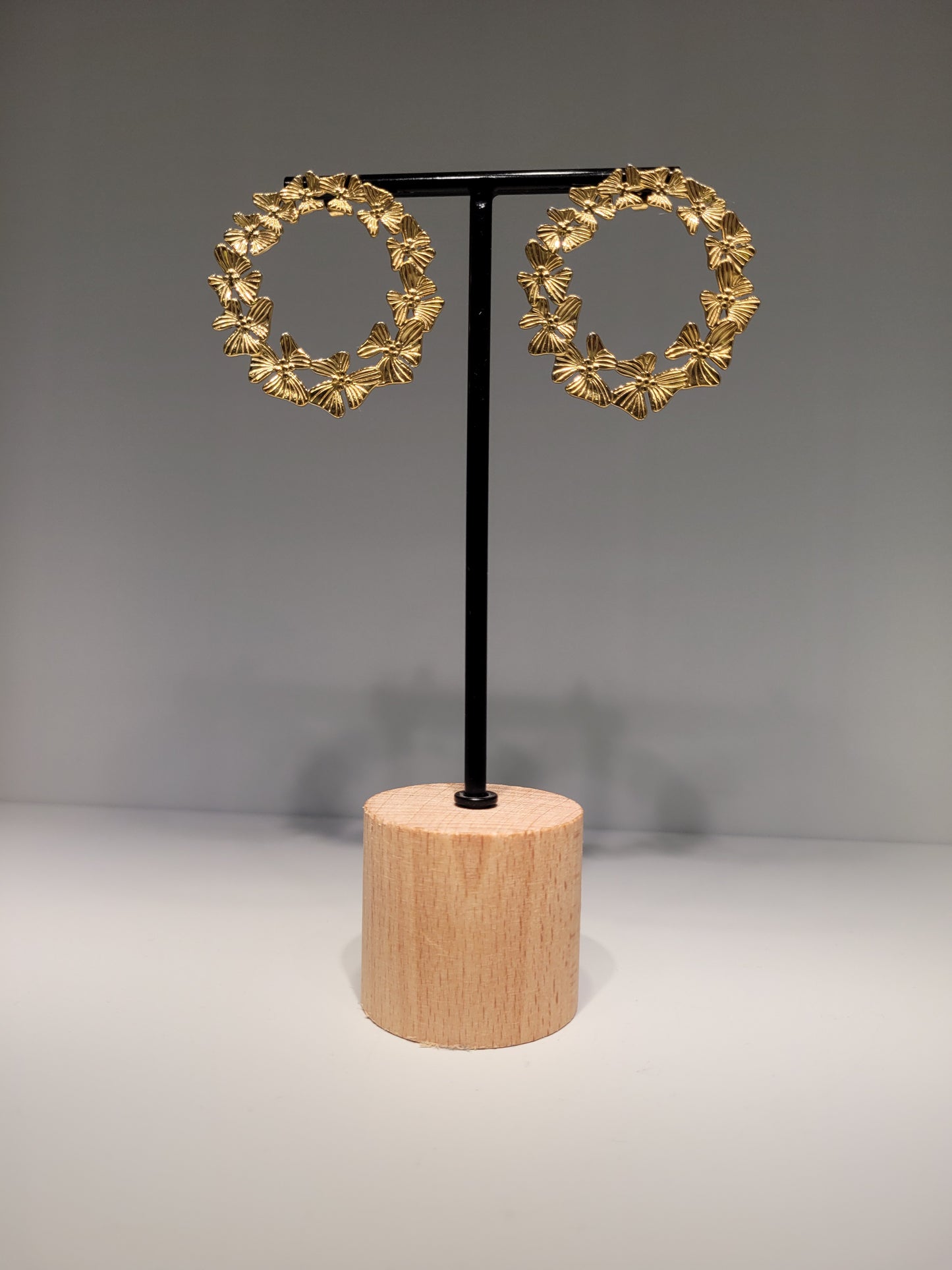 Circle of Flowers