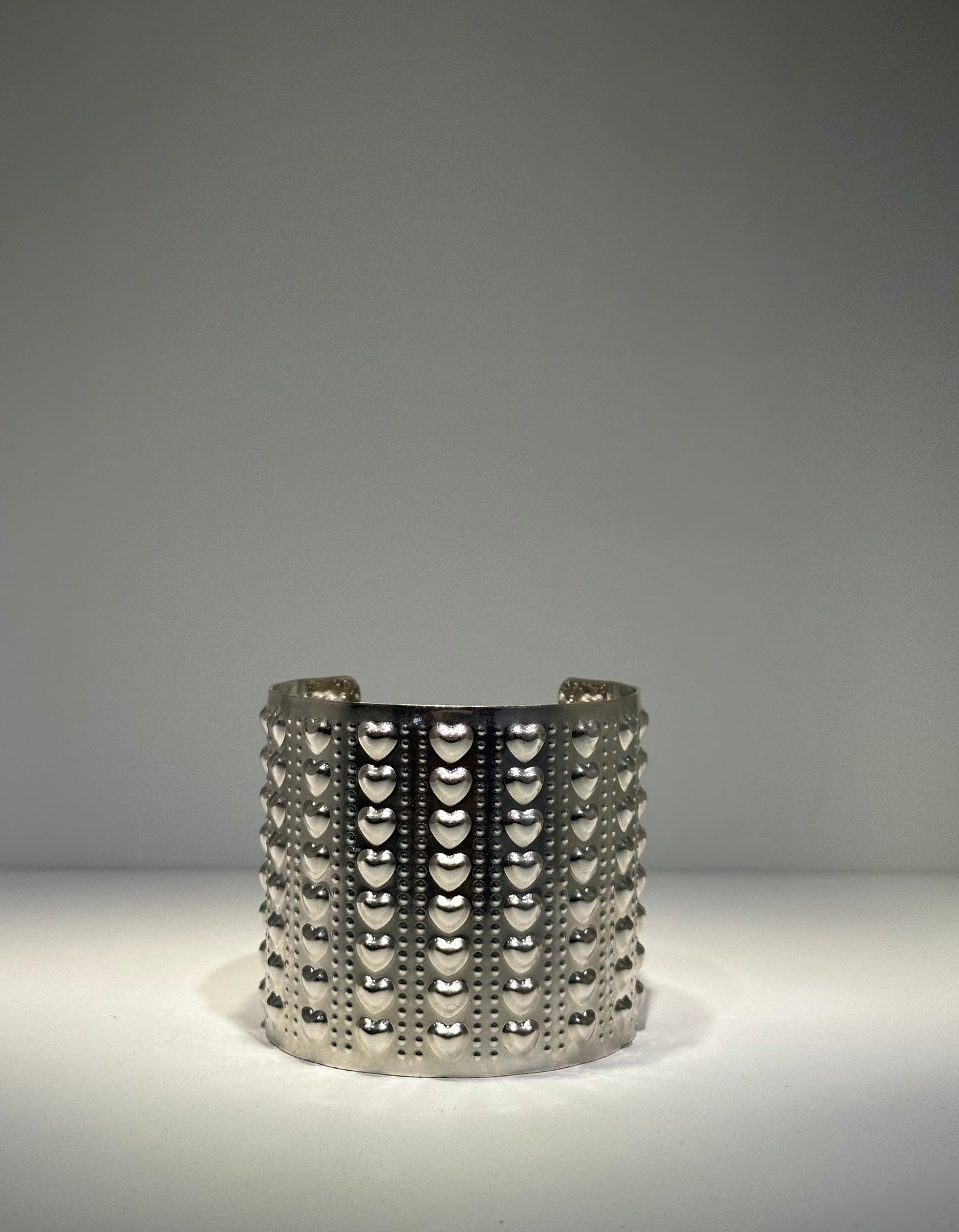 Brazalete corazones
