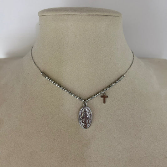 Collar Medalla Virgen Cruz