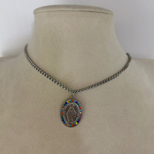 Collar Medalla Virgen Iluminada