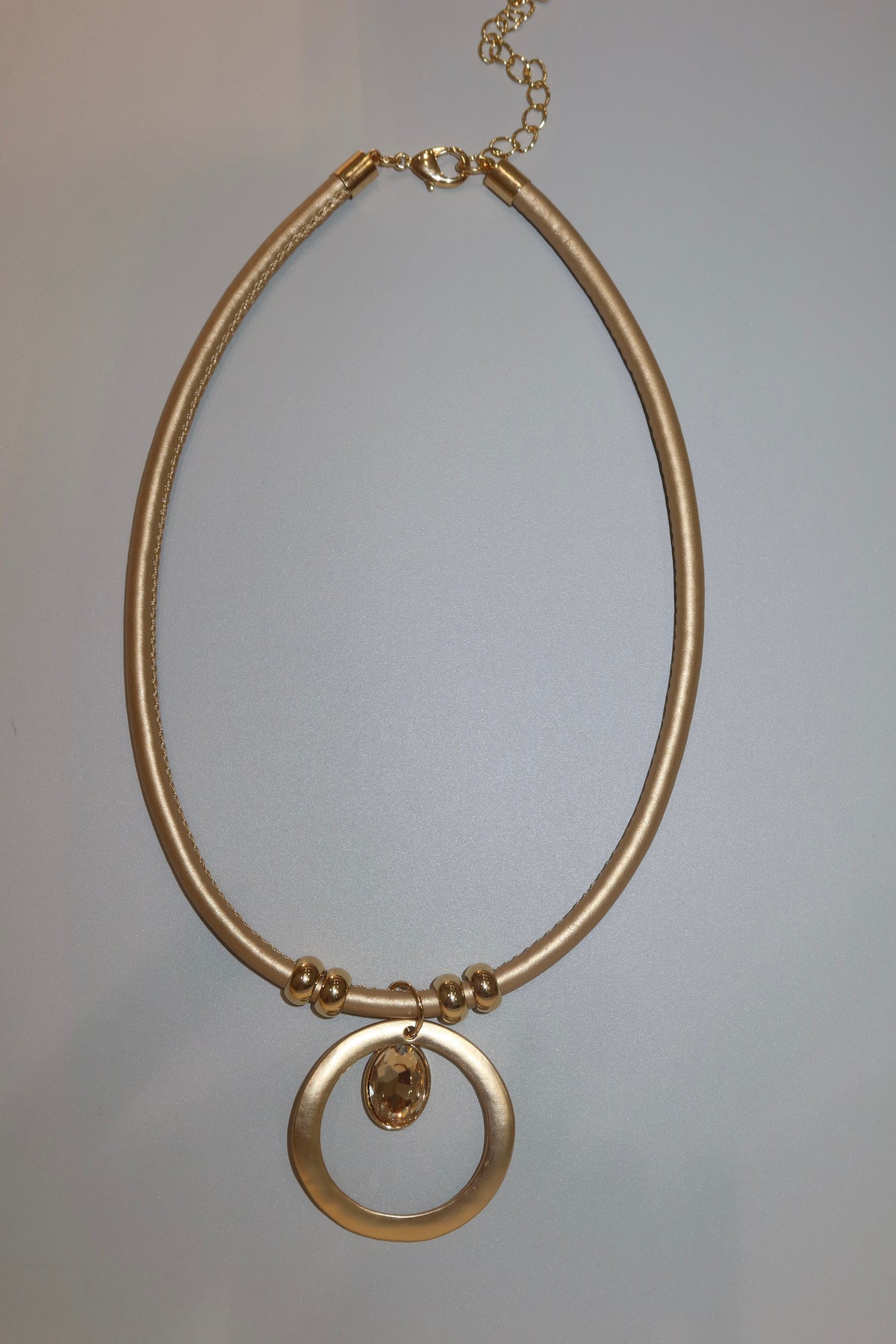 Collar Aura