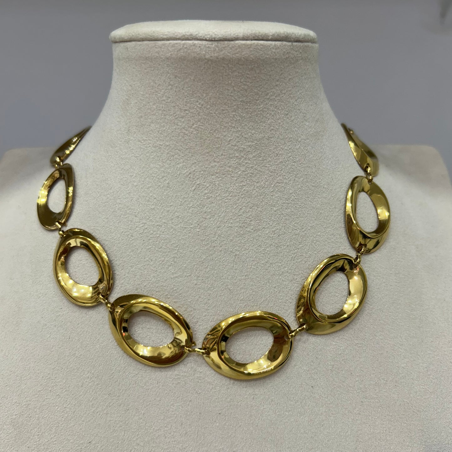 Collar Sara