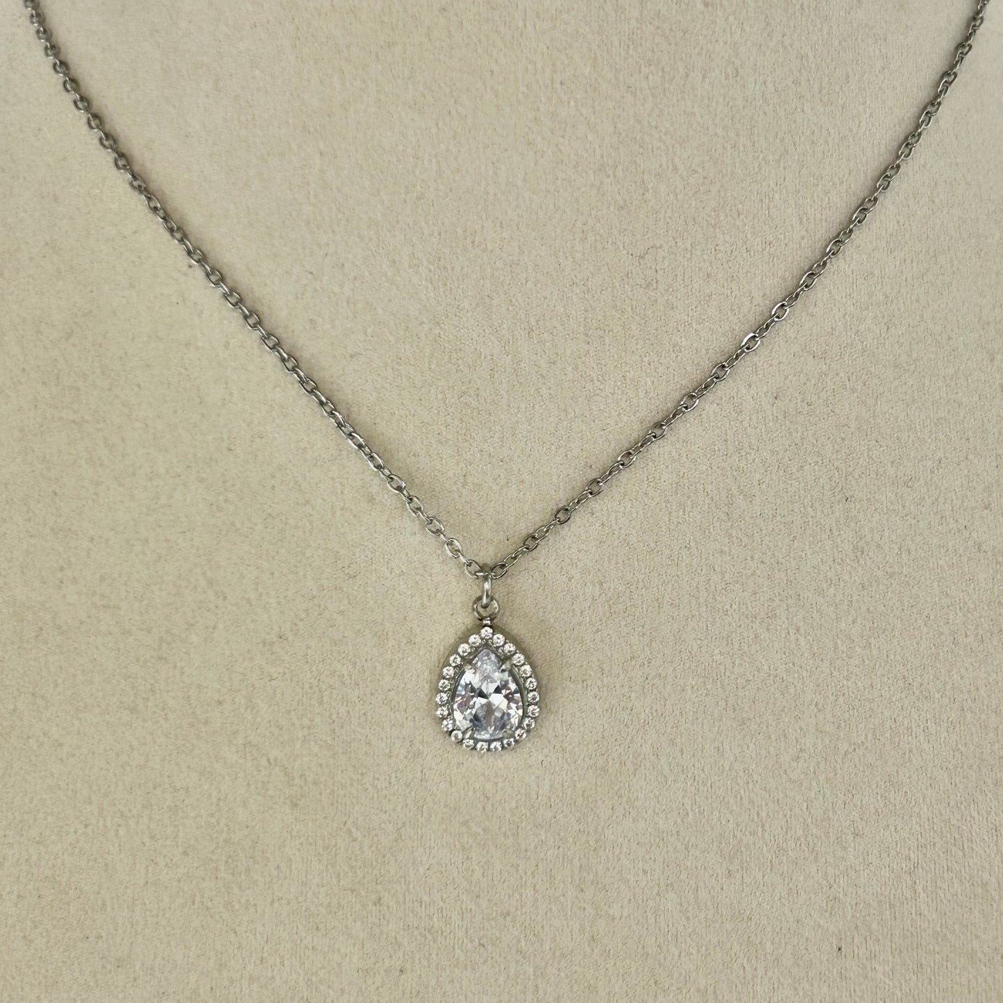 Collar Gota Cristal