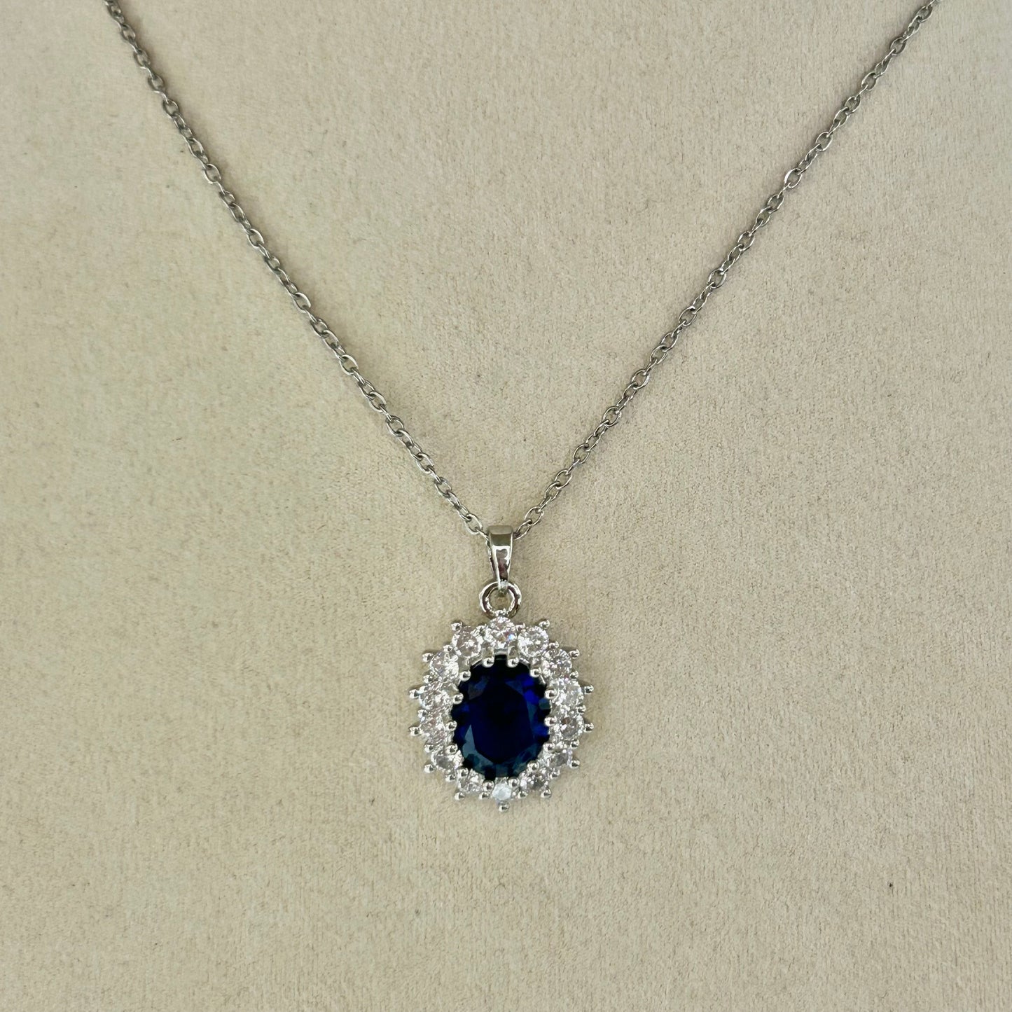 Collar Blancanieves