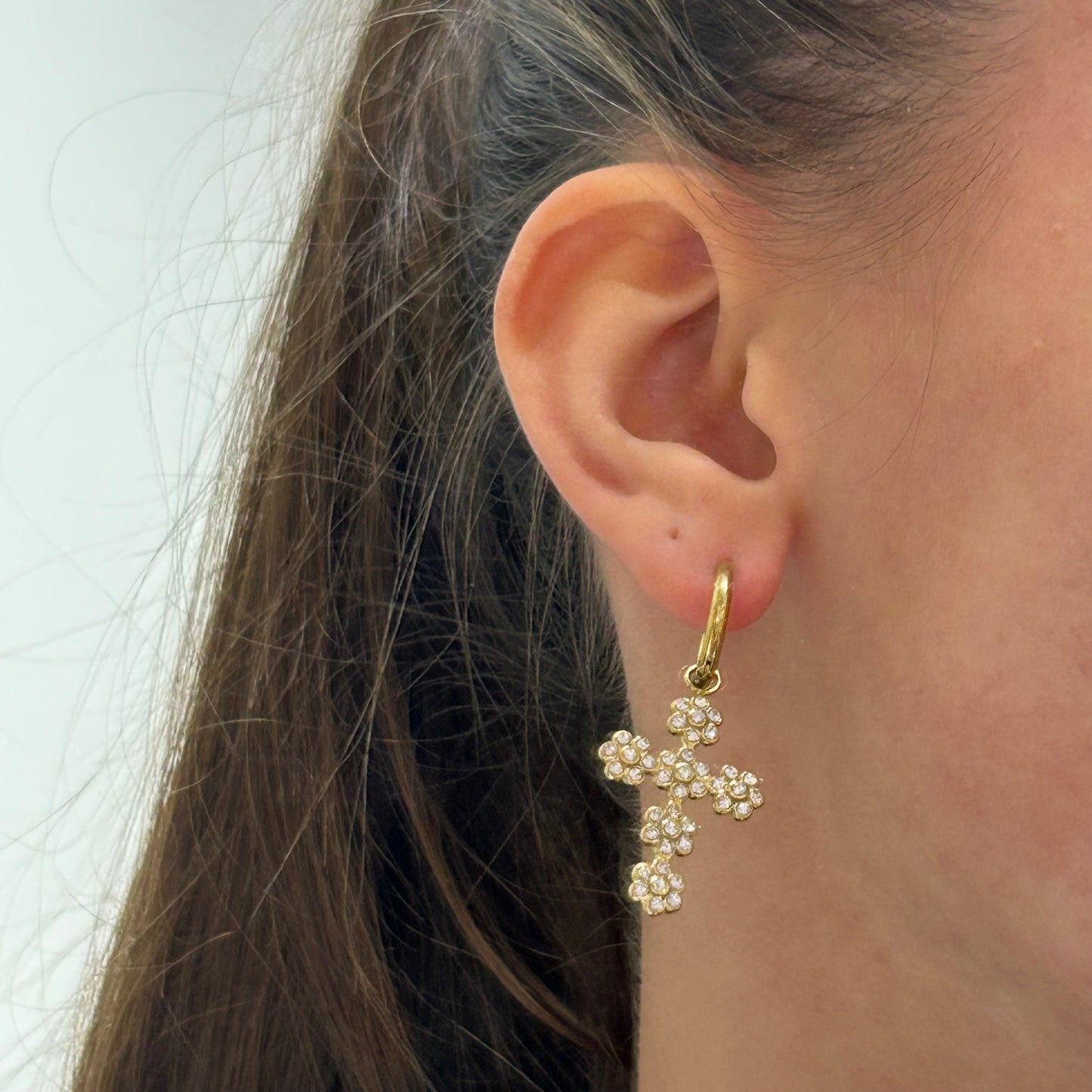 Pendiente Aro con Cruz Brillante