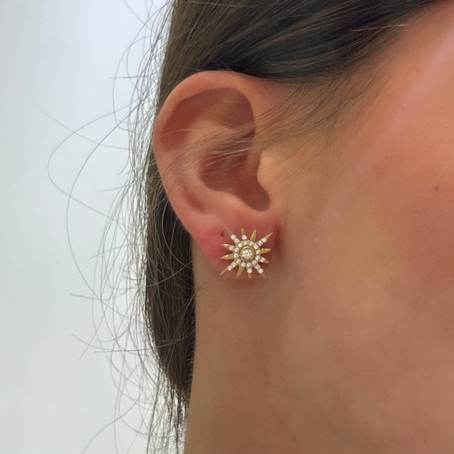 Pendiente Sol Brillante