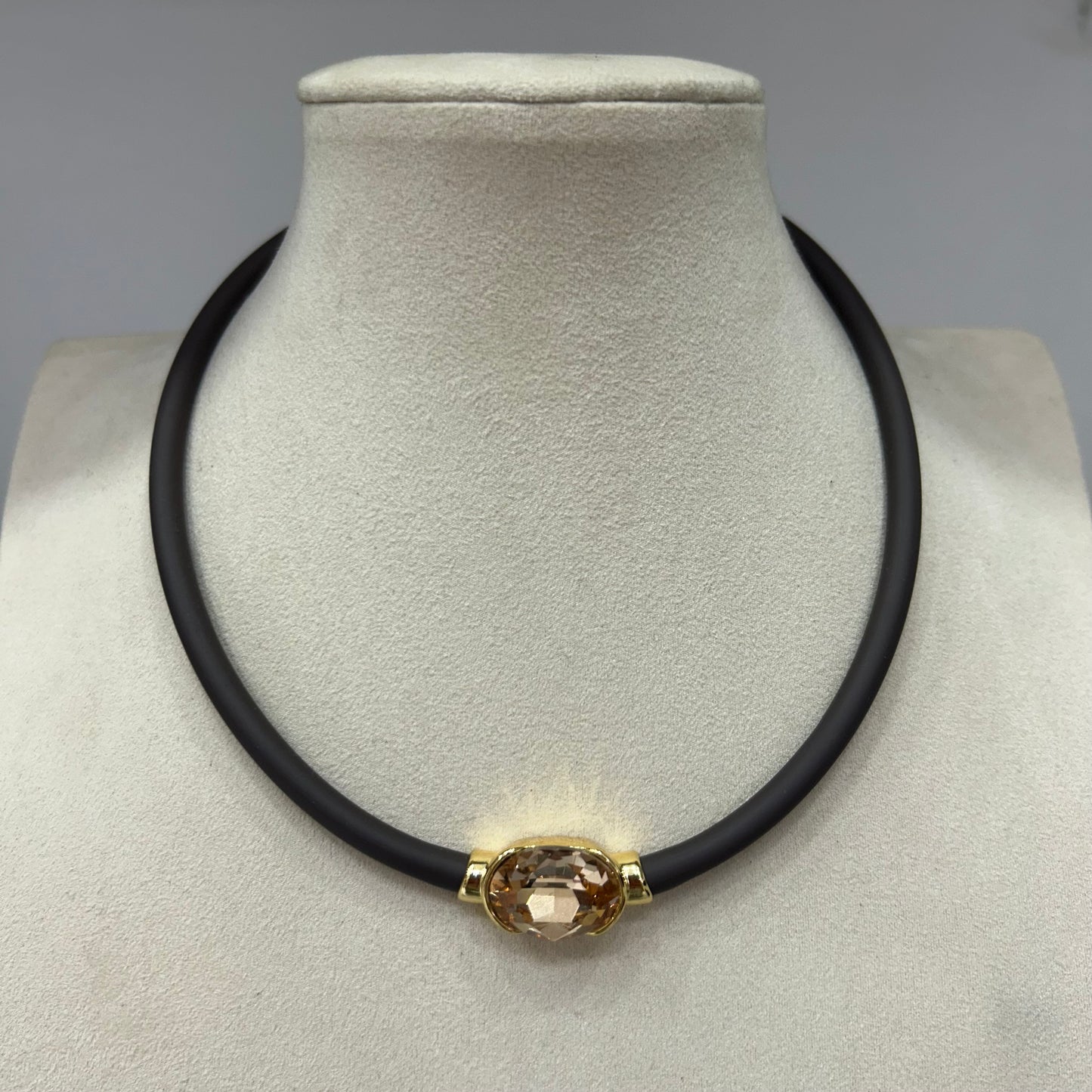Collar Isabella