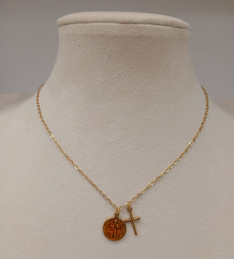 Collar Cruz y Eclipse