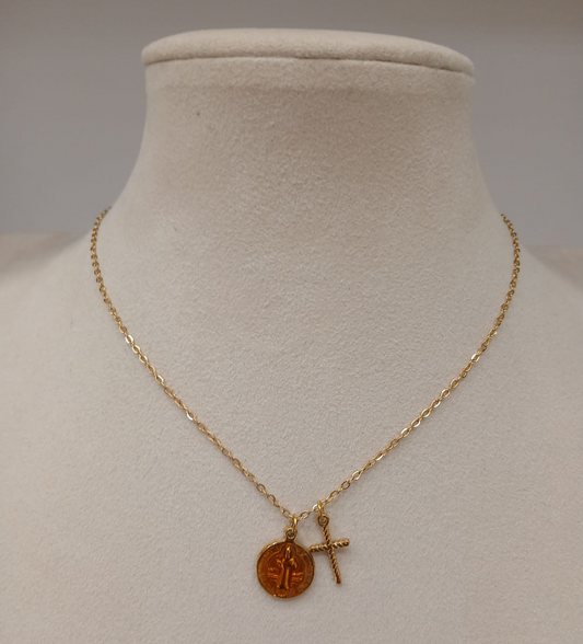 Collar Cruz y Eclipse