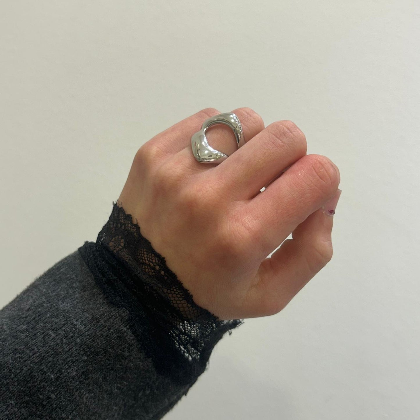 Anillo Elara