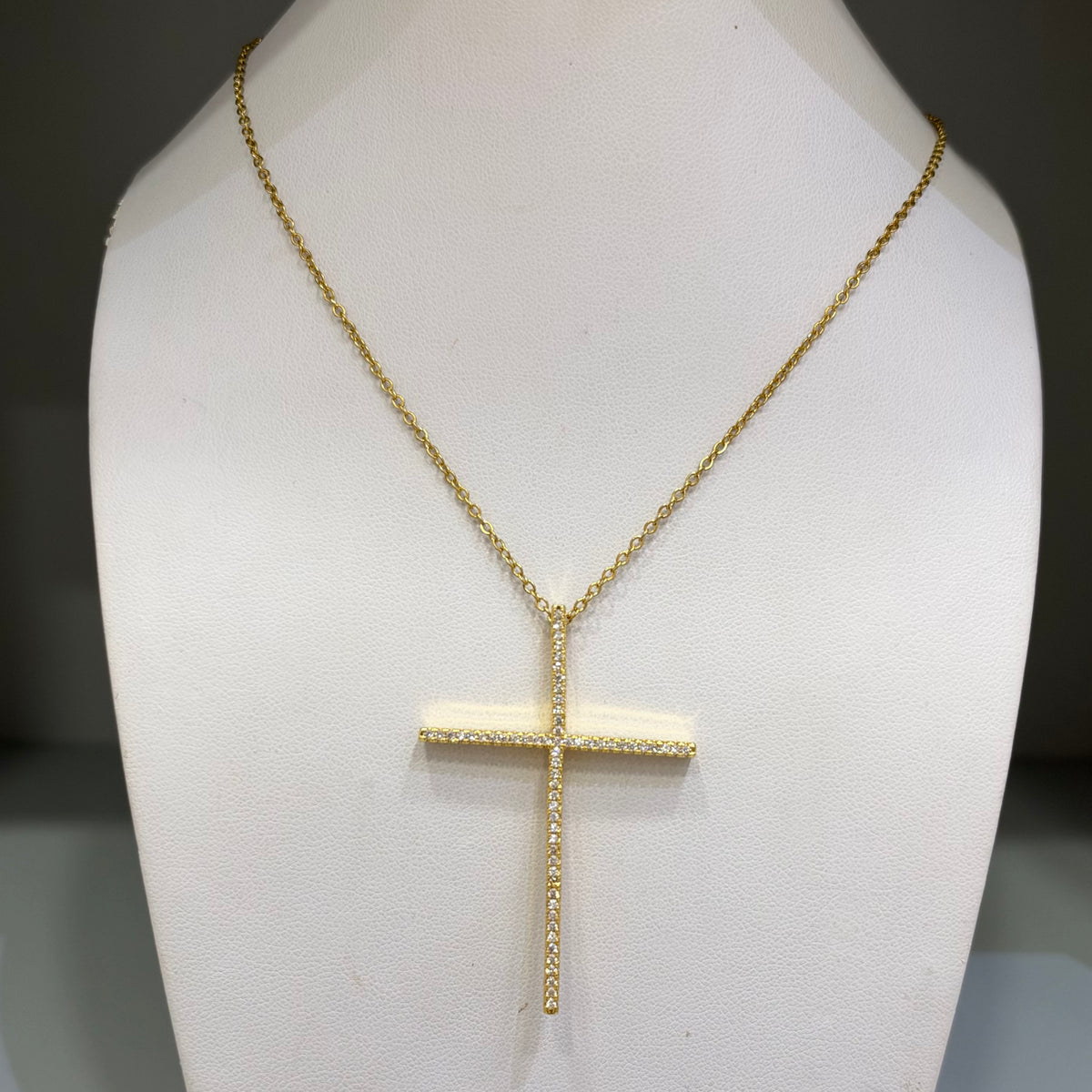 Cruz Eternum