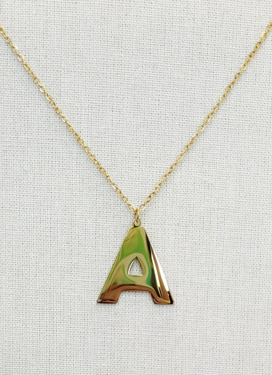 Collar Letras Grandes