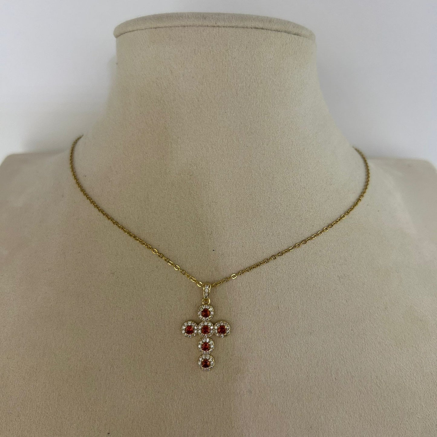 Collar Cruz Bordeado
