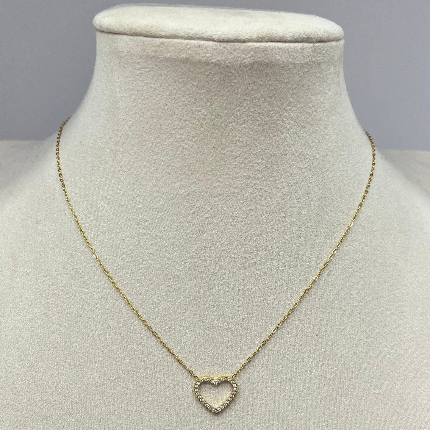 Collar Corazón Vacío