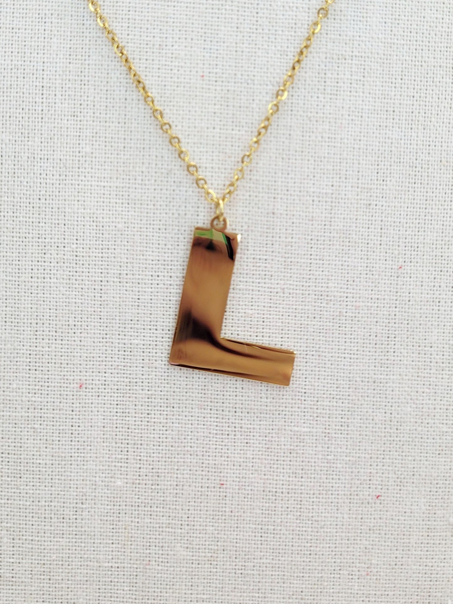 Collar Letras Grandes