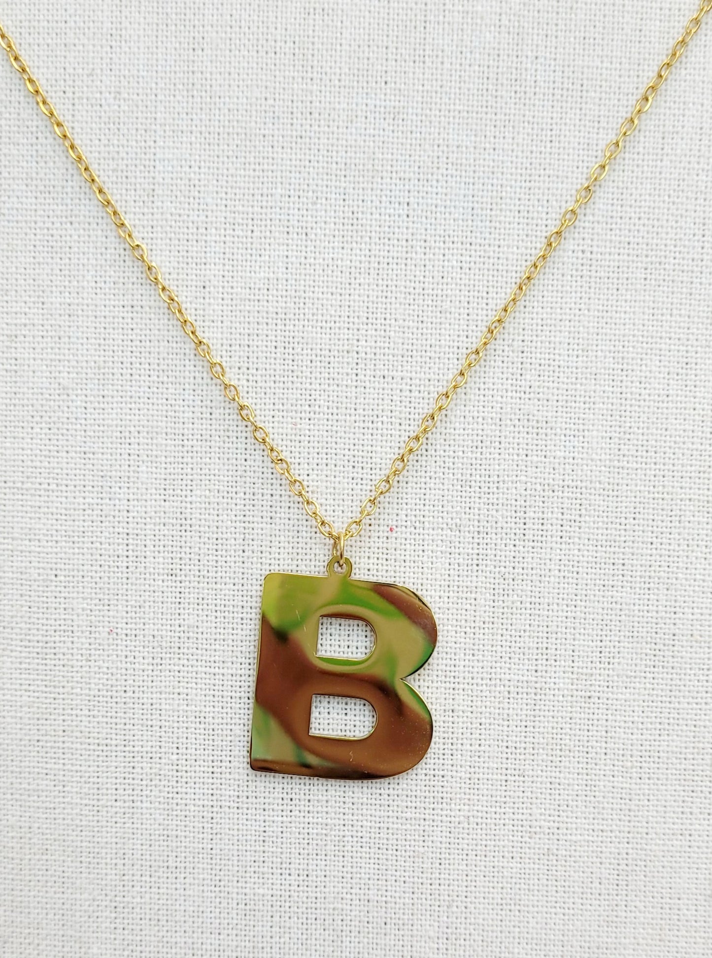 Collar Letras Grandes
